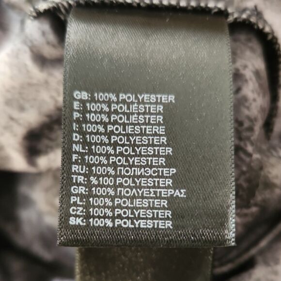 The North Face Womens Riit Sherpa Fleece Cowl Neck Pullover, Black/Gray, Size M - Picture 8 of 11